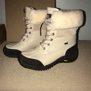 Ugg’s waterproof winter/snow boots - new in box